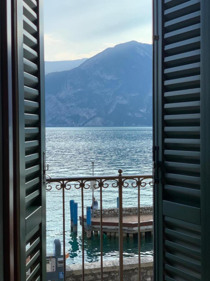 Al Porticciolo - Casa Vacanze Marone Luaran gambar
